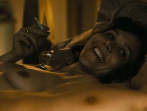 clif davidson like maggie gyllenhaal boobs photo ali j recommends maggie gyllenhaal boobs pic