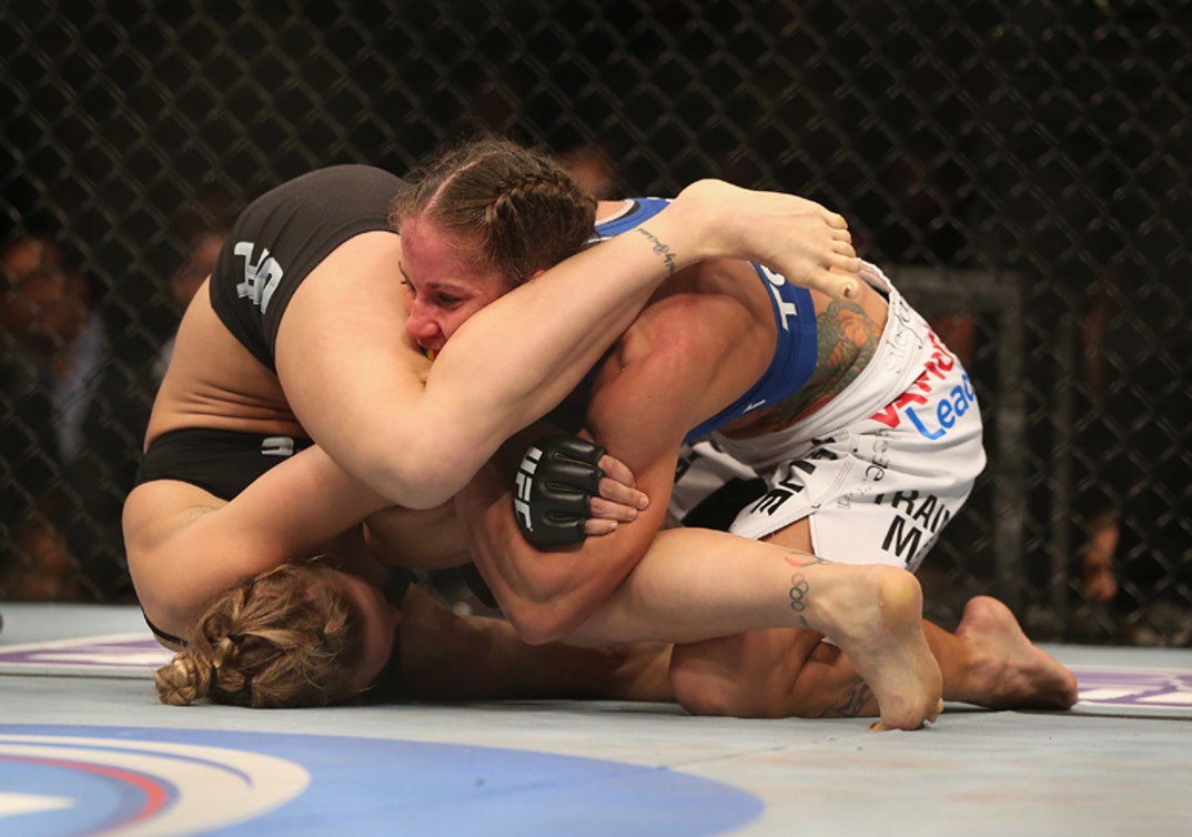 dale conover recommends Ronda Rousey Booty