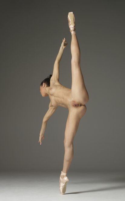 male ballet naked - deep dildo old woman hot porn