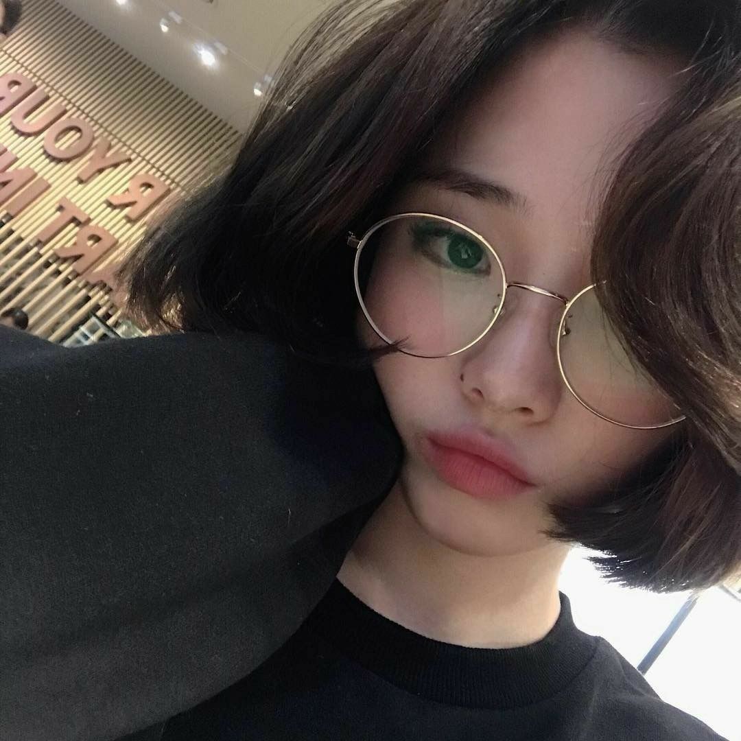 korean camgirl - lily aldridge naked sagging boobs naked