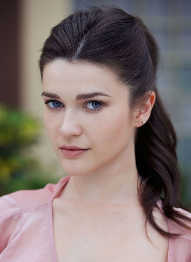 carmen bowman recommends Serena Wood