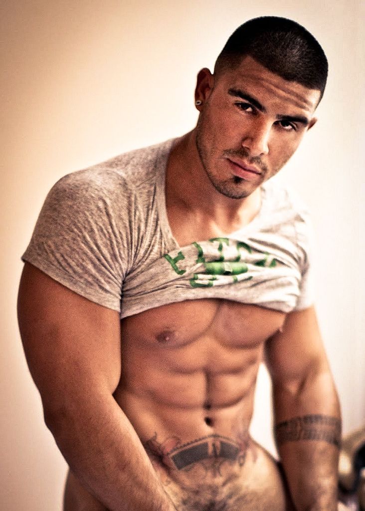 bi latin men the business - getting naked for money cheeseburgerjesus chaturbate