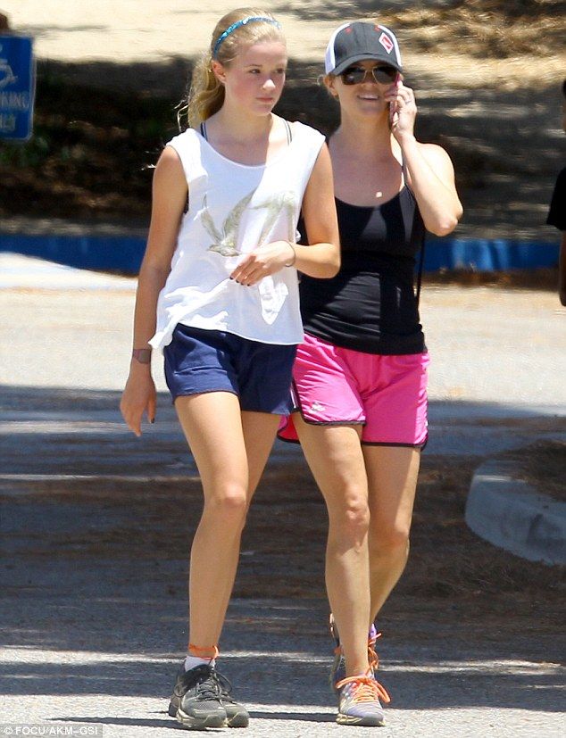 height and weight of reese witherspoon - worlds biggest black tits big booty latina twerking naked