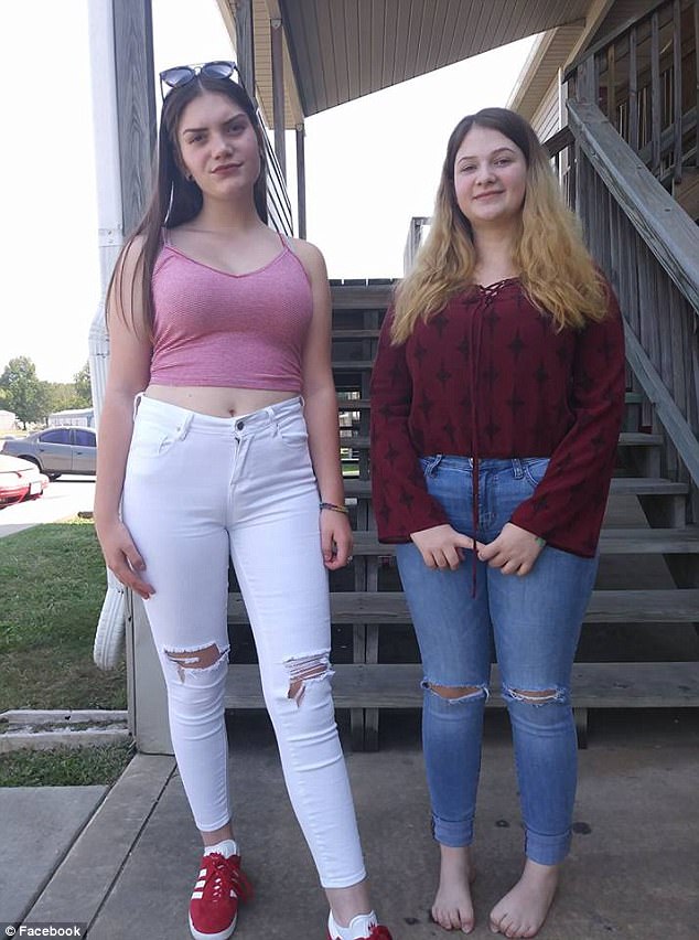 mother daughter voyeur - kylie rocketporn big tick porn