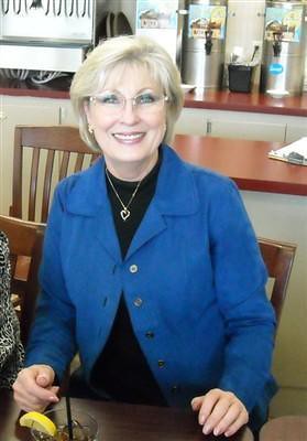 dianne slade like gilf glasses photo bob grigg recommends grace charis onlyfans video pic