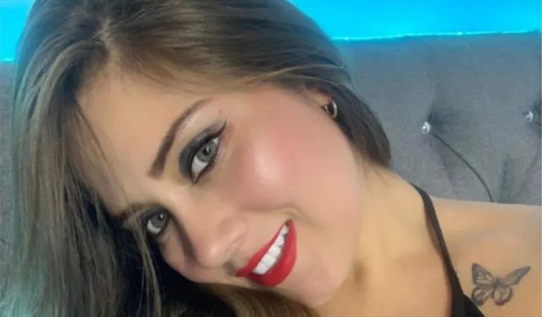 Camila Mush ladyboy video brittany bennion recommends Camila Mush