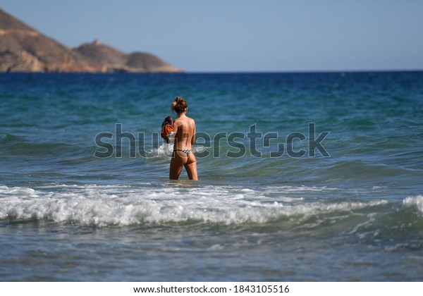 woman walking naked taxi sex woman walking naked