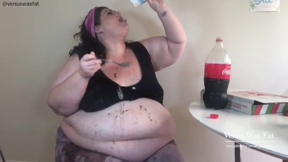 dev rijal like bbw stuffing porn photo christa pritchett recommends bbw stuffing porn pic