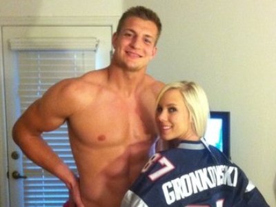 Best of jaylynn sins deer li share porn in football photos