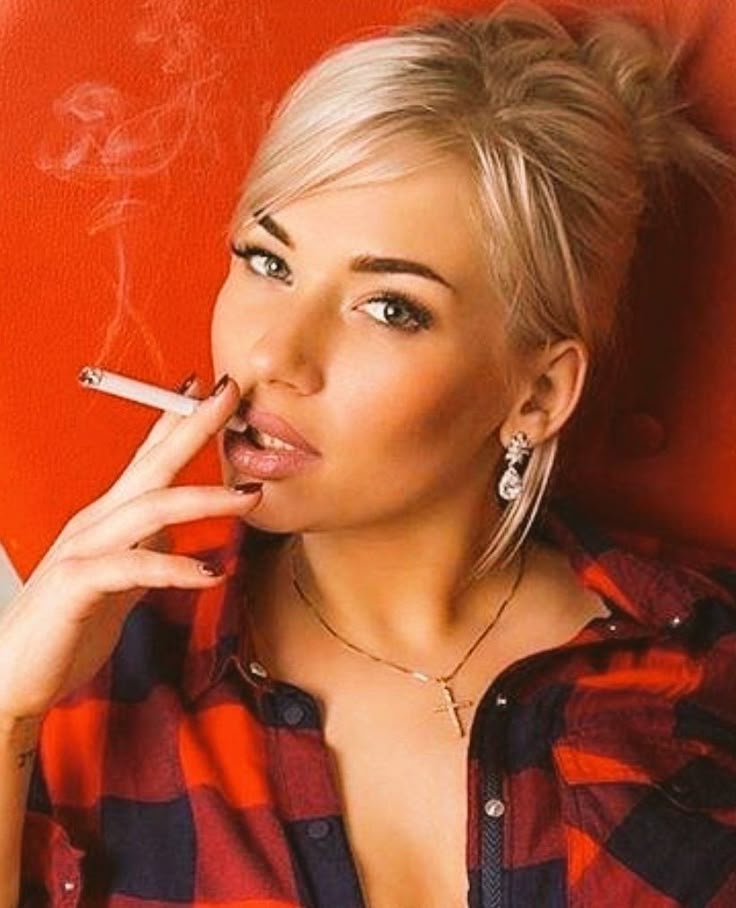giant tits smoking - miss bella brookz gloryhole deepthroat