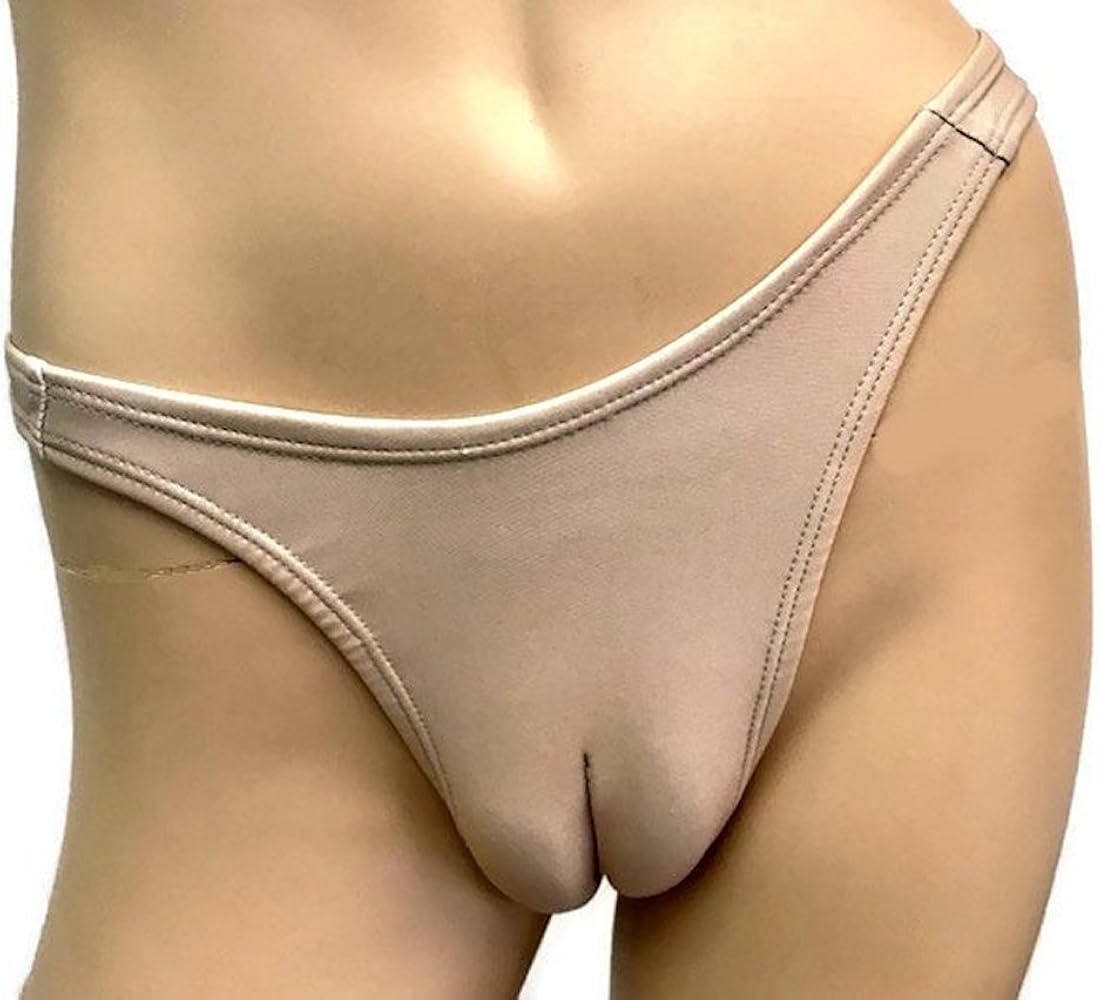 darryl doucet recommends bare camel toe pic