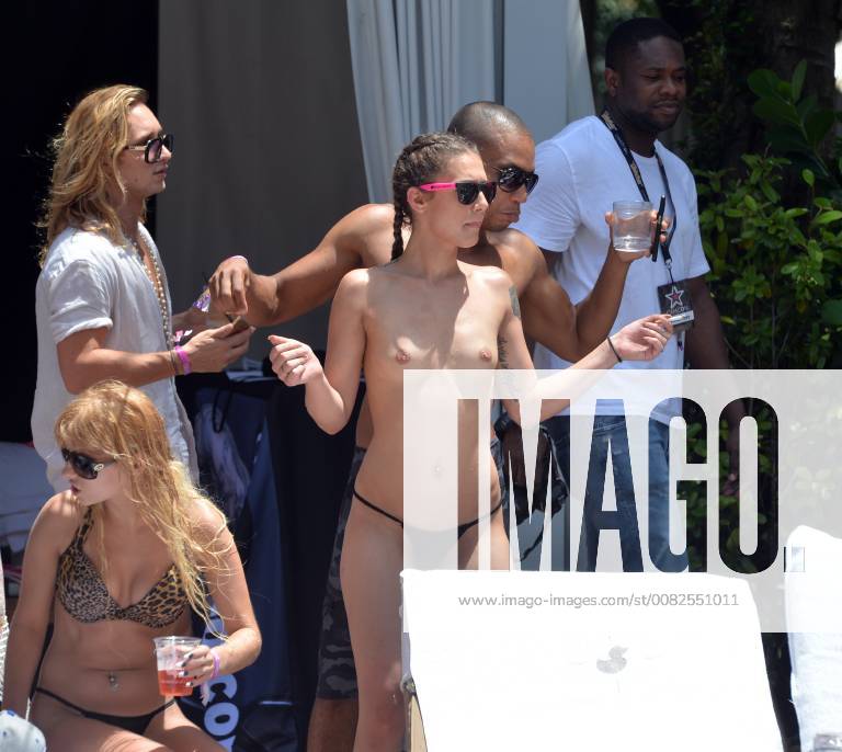 miami beach topless erotic striptease miami beach topless