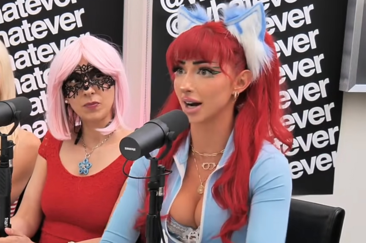 brandon murrieta like cosplay nala photo claire oneal recommends gia derza lesbian pic