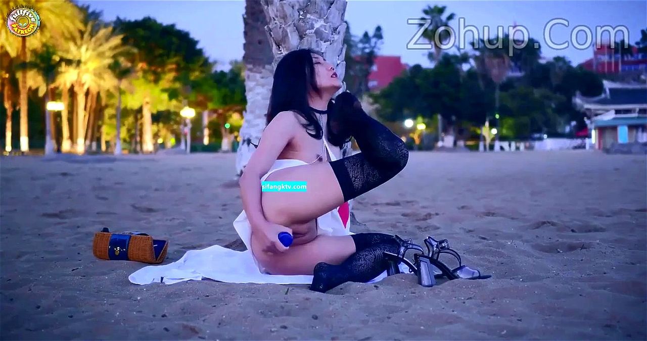 agnes christensen like masturbate asian public photo diana safadi recommends free maleporn pic