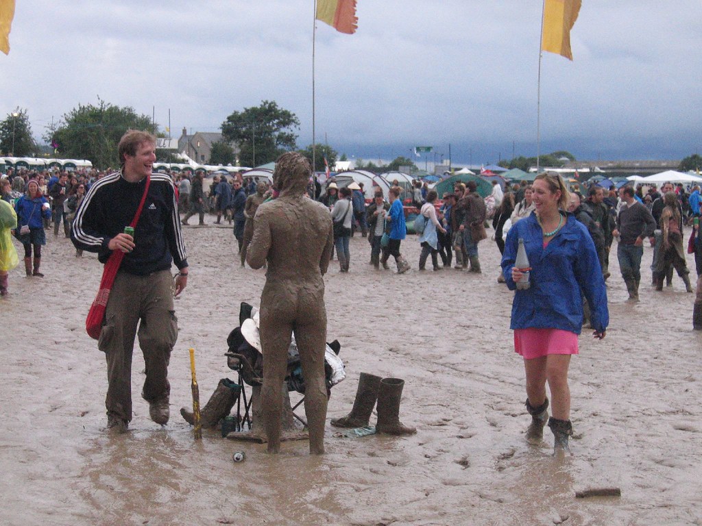 derek ritter recommends Nude Mud Bathing
