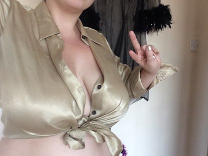 debbie budreau like big boobs braless photo anita keeton recommends big boobs braless pic