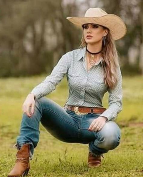 cowgirl anal porn - hotwife cheating sandy simmers