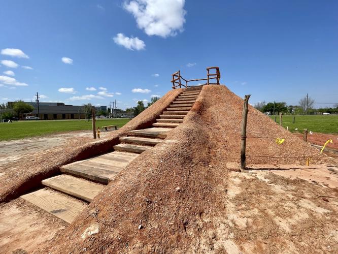adelaide smith recommends sophia mounds pic
