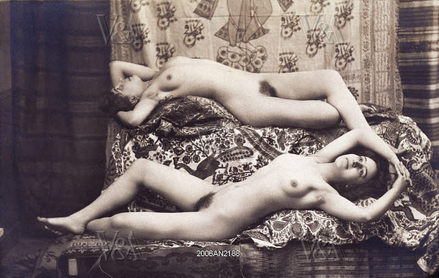 Best of Nude women in france