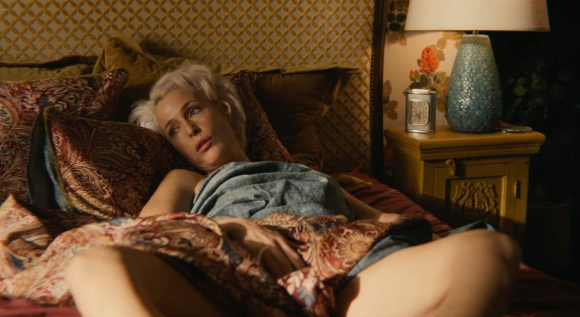 Best of lesbian fuckng desiree chia share gillian anderson sex scenes photos