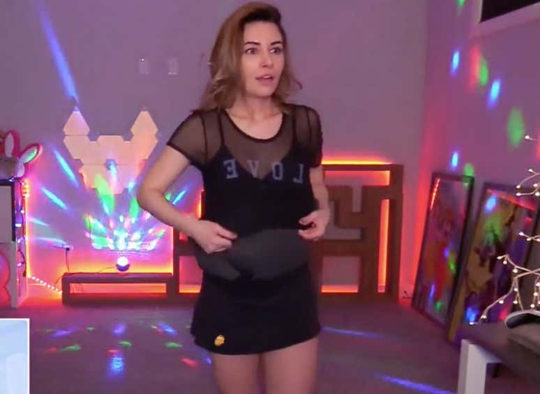 nip slips on twitch - elly clutch porn videos bokep memek mulus