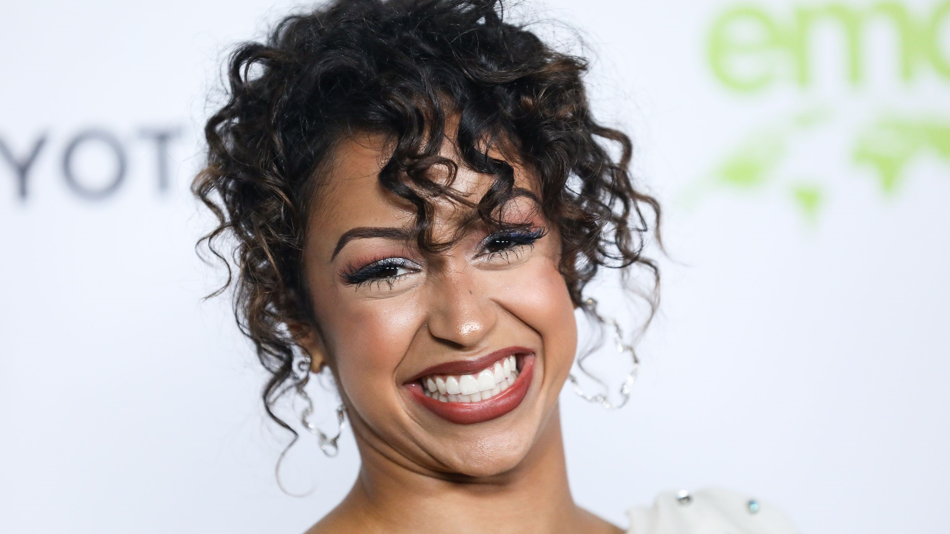 liza koshy porn - khloe kay anal big penish picture