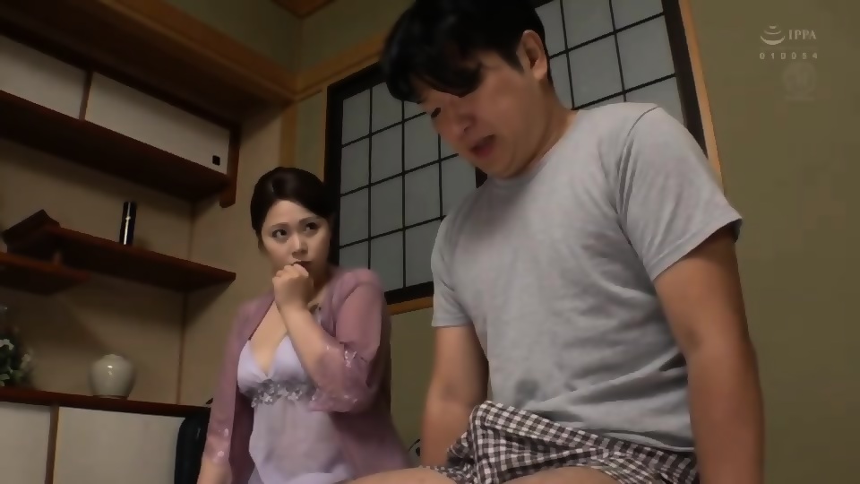 jap aunt porn - louise barnes nude naomi bbyyy