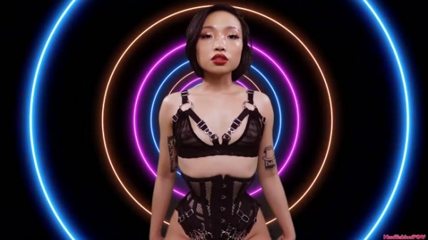 chris per like dagger lienne photo chan chee choy recommends vickie jay porn pic