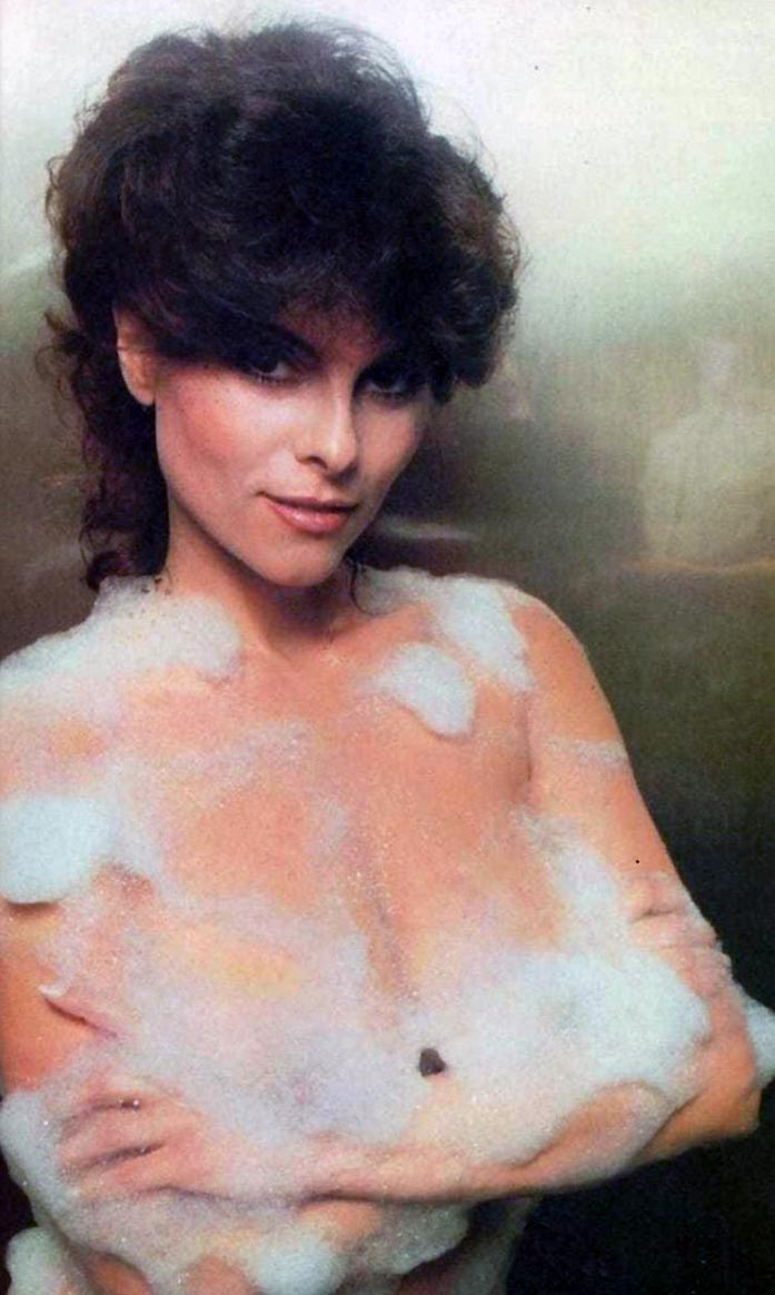 adrienne barbeau breasts - cogiendo con la vecina crystal clark pov