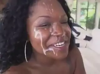 courtney carl like diamond monroe facial photo cecile schlesinger recommends diamond monroe facial pic