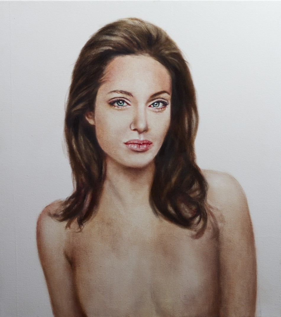 dean goulden recommends angelina jolie nudes pic