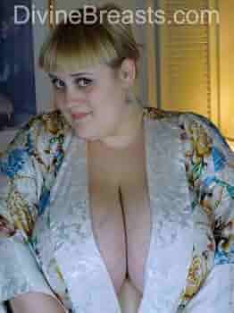 bbw showing boobs miia porn bbw showing boobs
