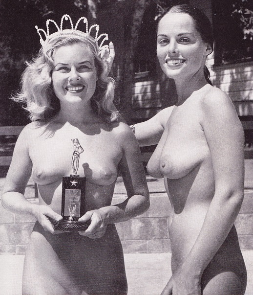carmen adriano share lesbian public flashing