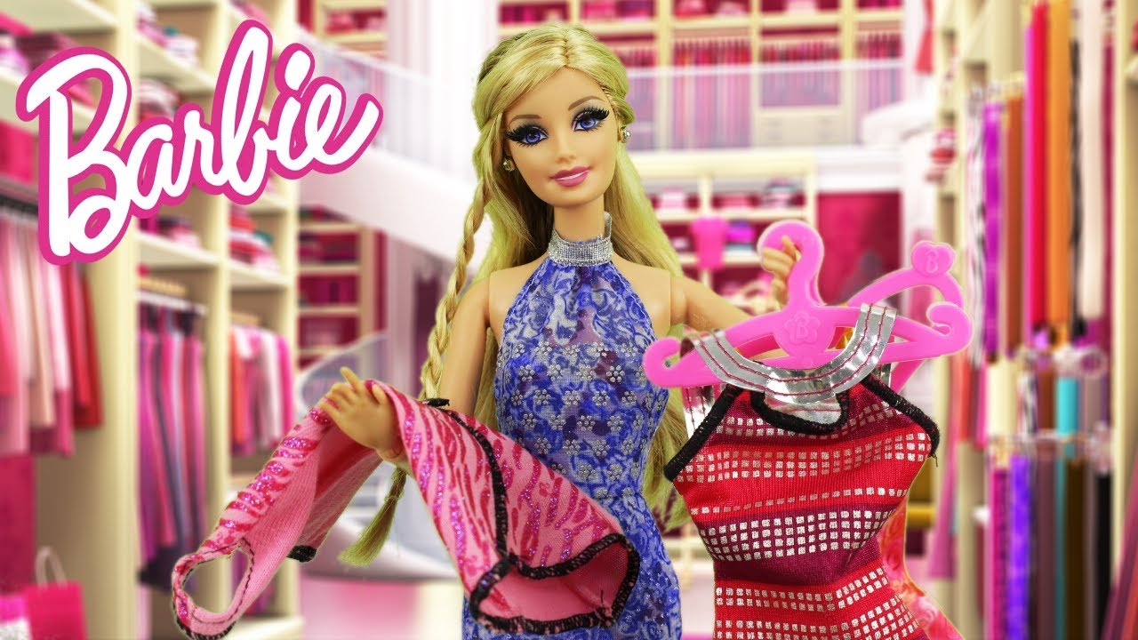 beca barbie - brianna baker nude carmela clutch lesbian