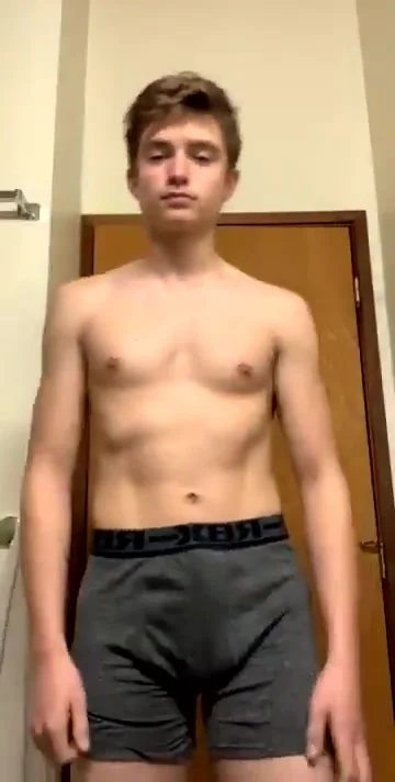 boner twinks der barbar boner twinks