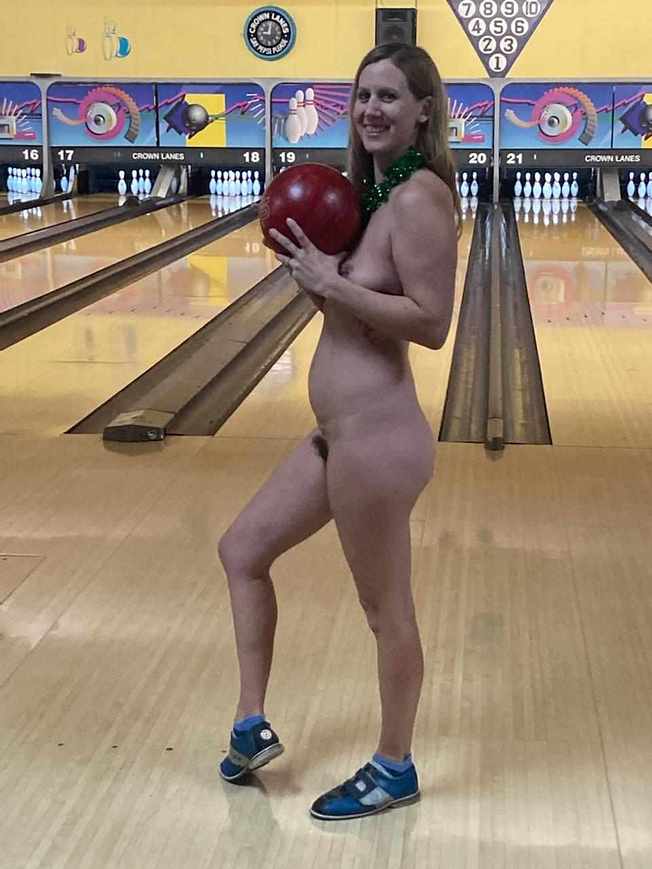 alexis montanez recommends Bowling In The Nude