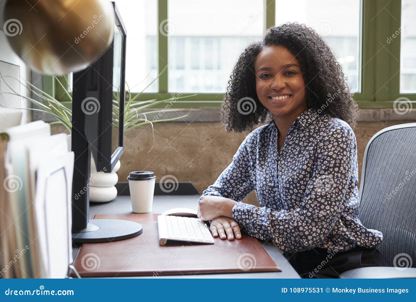 ebony office porn - hard r porn self sucking guys