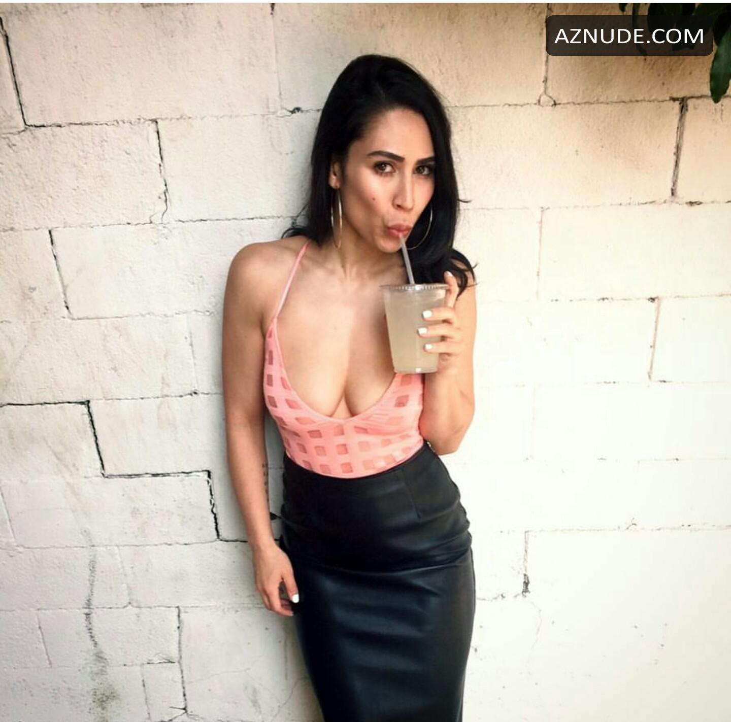 azizah arbain recommends Cassie Steele Nude