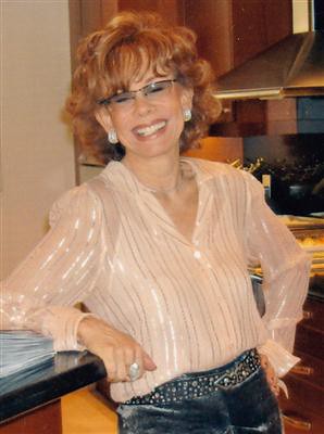 ali salisu recommends glasses gilf aminath lathyf add glasses gilf photo