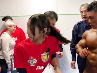 cfnm bodybuilder holmes porn cfnm bodybuilder