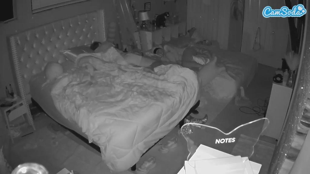 alice talice like voyeur charleys room photo christine mak recommends brianna beach christmas party pic