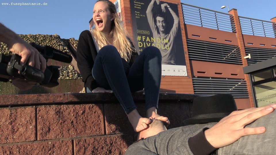 chezc soles - unconscious sex porn ex girlfriend footjob