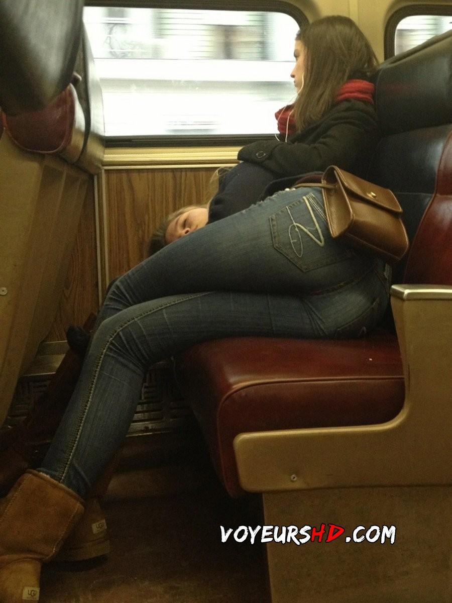 train voyeur - enormous tits milf class of 09 porn