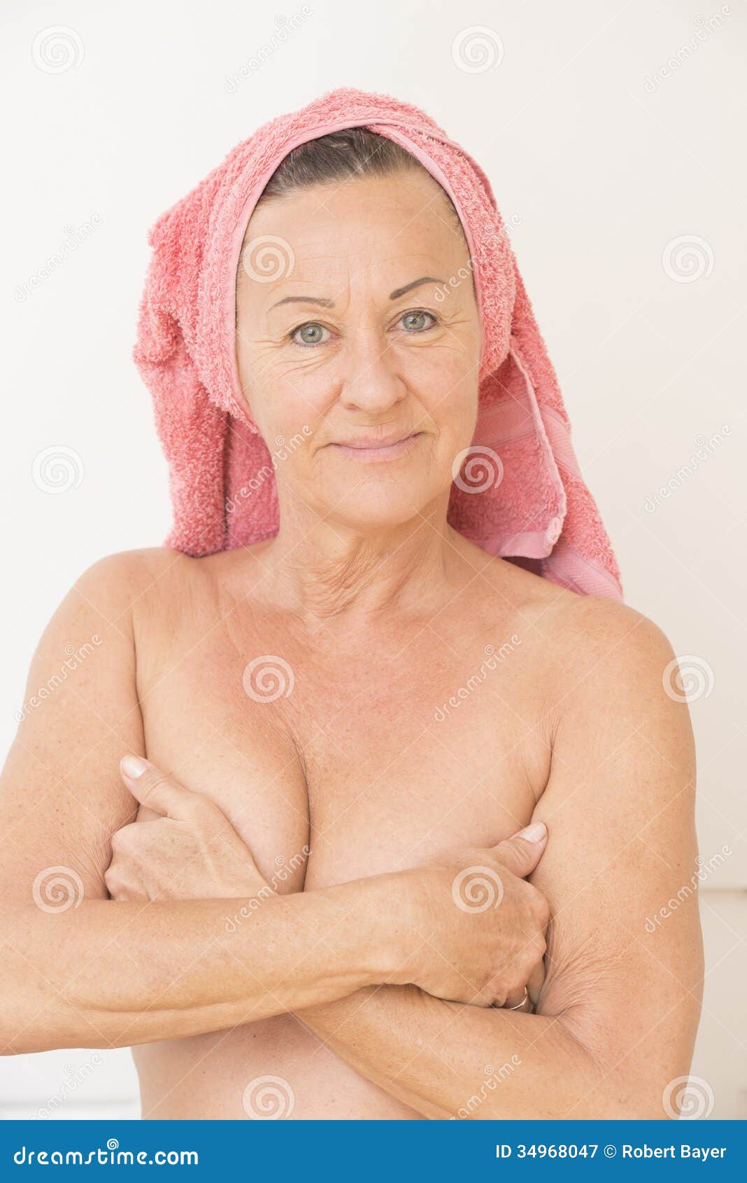 naked mature woman