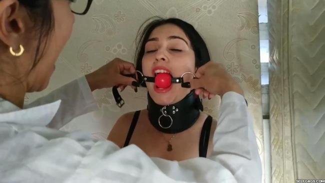 diana spalding like bondage doctor photo debi whitmire recommends blackedraw tight little blonde takes every inch of his bbc pic