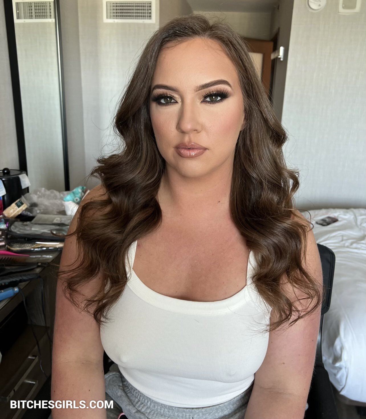 Best of teens lesbian threesome bryan jhon share dredd onlyfans leaked photos