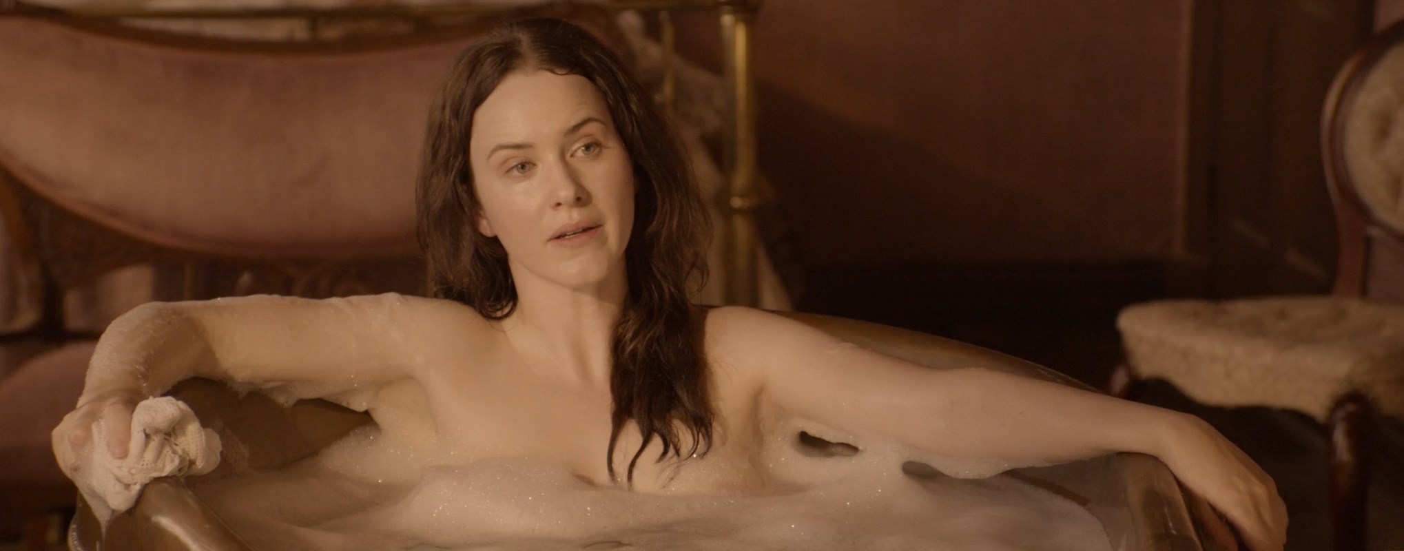 rachel brosnahan nude
