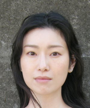 andrew vandenbroek recommends maria ono cathy mackenzie add maria ono photo