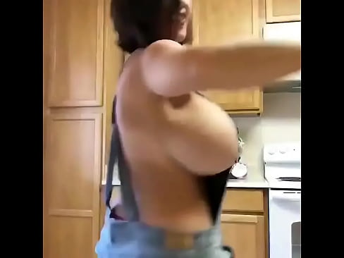 boobs dance porn - nidist videos hope solo naked photos