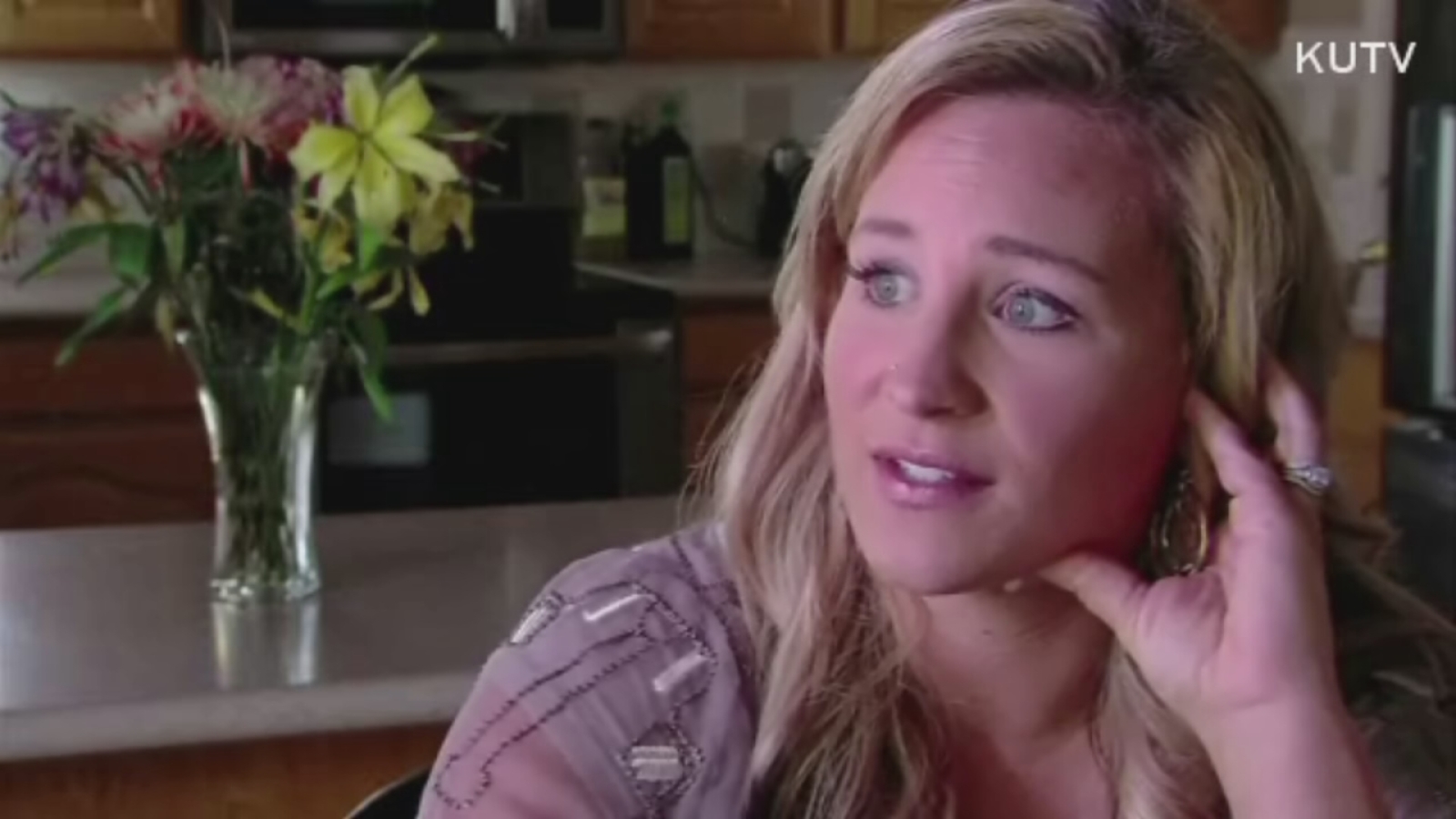 new mom porn - 18yo gangbang pervtherapy too close